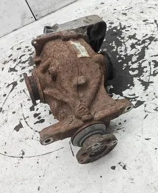 BMW 3 E92 E93 Rear differential 7519925