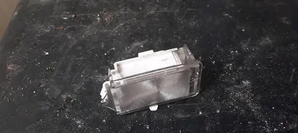 Renault Scenic III - Grand scenic III Number plate light