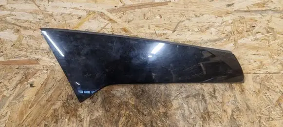 Opel Astra K Tailgate trim 39032118 51608004