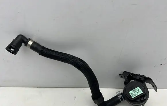 Ford Kuga III Water pump LX6118D473HCD