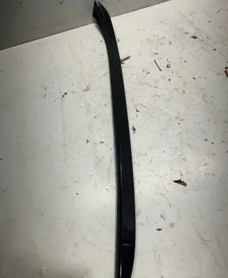 Hyundai Santa Fe Windshield trim 86140S1000