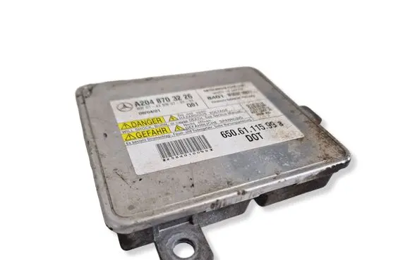 Mercedes-Benz C W204 Xenon control unit/module A2048703226 6506111599 W003T18871