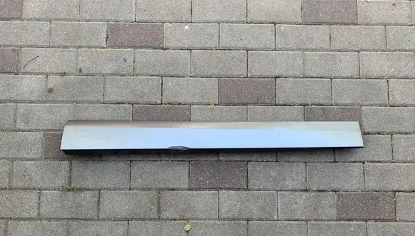 BMW X2 F39 Front door trim (molding) 51138069196 8069196