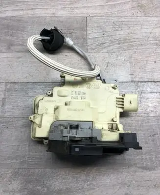 Audi Q7 4L Front door lock 3C1837016A