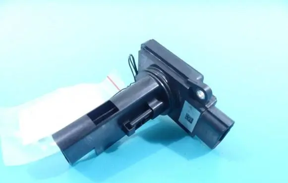 Mitsubishi Lancer VIII Mass air flow meter MR985187 IMPRK1157190