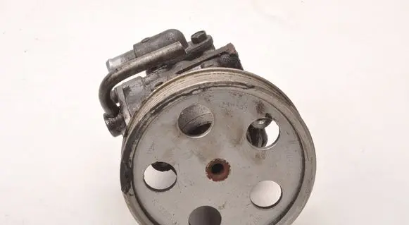 Audi A4 Allroad B8 Power steering pump 8K0145153F