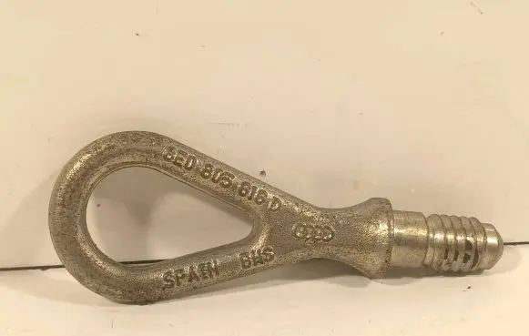 Audi A6 S6 C6 4F Towing hook eye 8e0805616d