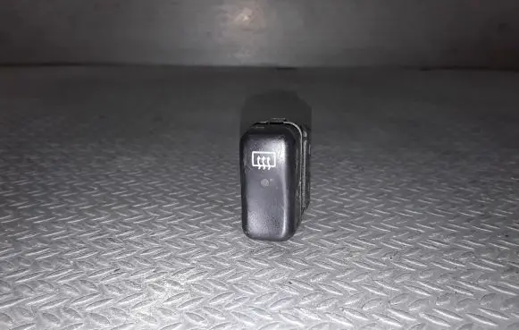 Windscreen/window heater switch