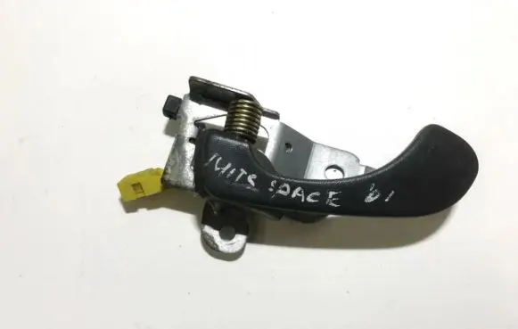 Mitsubishi Carisma Front door interior handle mr288395
