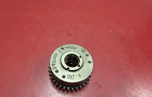Chrysler Pacifica Camshaft pulley/ VANOS 05047785AE