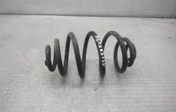 Volkswagen PASSAT B5 Rear coil spring
