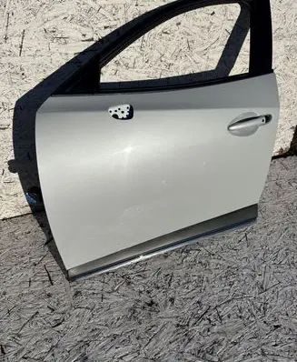 Mazda CX-3 Front door
