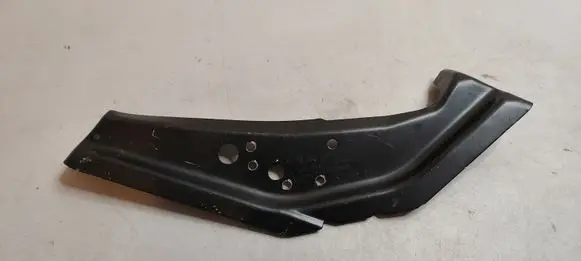 Porsche Macan (95B) Fender mounting bracket 95B805872 HCT600Z100MB0