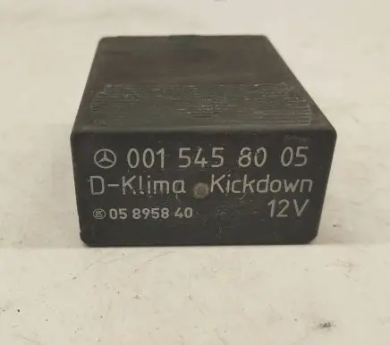 Mercedes-Benz E W124 Other relay 0015458005