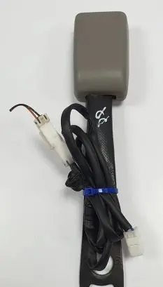 Mitsubishi Grandis Front seatbelt buckle 040327AC