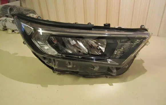 Toyota RAV 4 (XA50) Headlight/headlamp