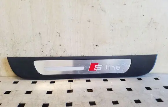 Audi A6 C7 Rear sill trim cover 4G0853375