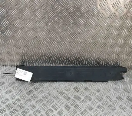 BMW 3 G20 G21 Radiator trim 8666836
