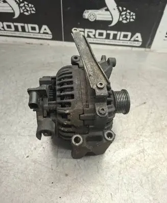 Mercedes-Benz E W211 Generator/alternator A0131540002