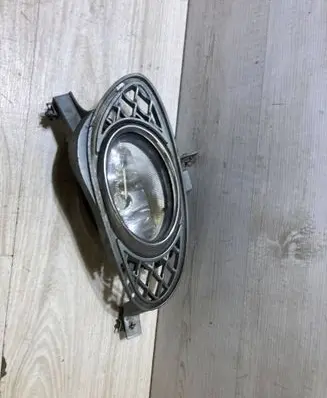 Mercedes-Benz CLS C219 Front fog light A1698201656