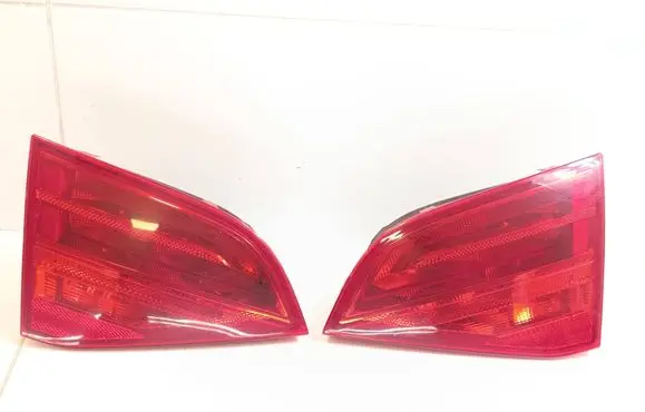 Audi A4 S4 B8 8K Tailgate rear/tail lights 21968002 21969002