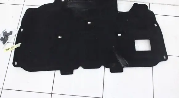 Volvo C70 Engine bonnet/hood sound/heat insulation 