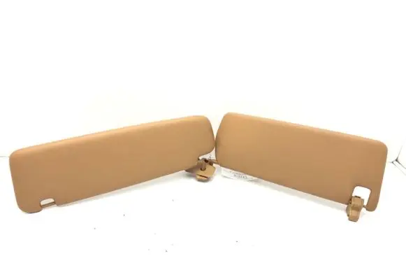 Sun visor
