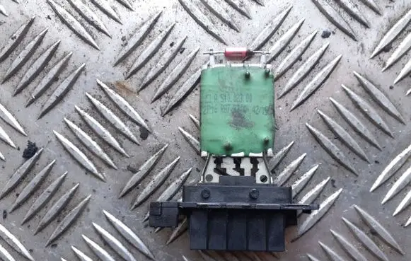 Peugeot Boxer Heater blower motor/fan resistor A51002300