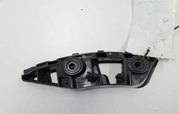 Volkswagen Jetta VI Front bumper mounting bracket 5C6807184A