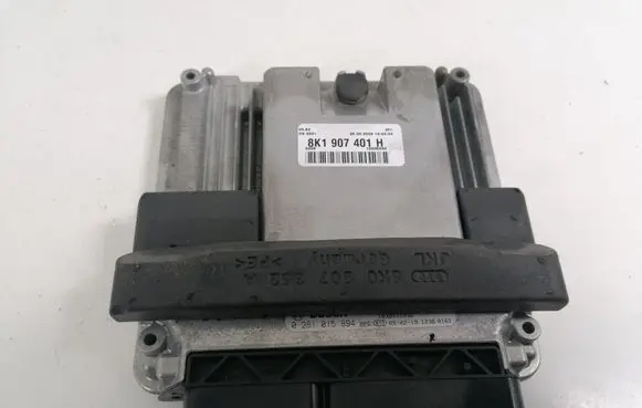 Audi A5 8T 8F Engine control unit/module 8K1907401H