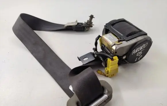Honda Accord Front seatbelt