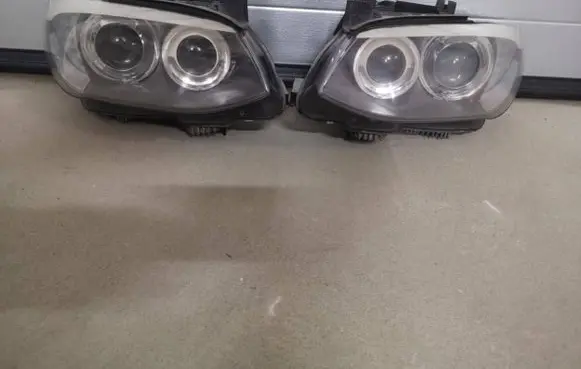 BMW 3 E92 E93 Headlights/headlamps set 7239930 7239929 0301261673