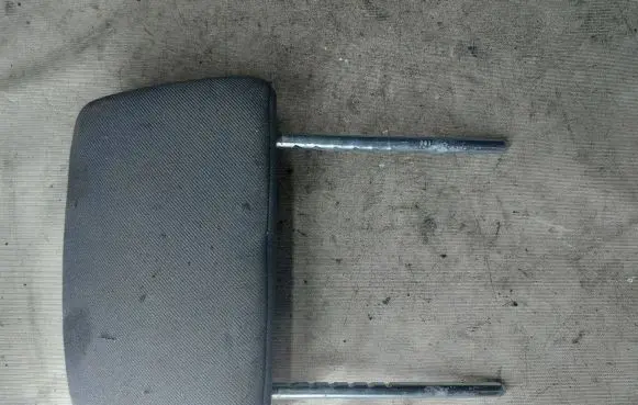 Ford Galaxy Front seat headrest 