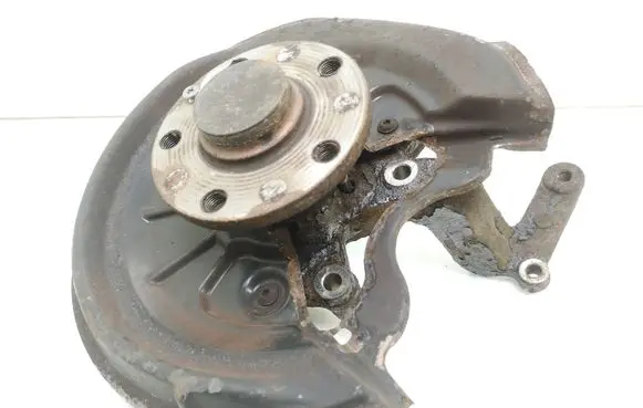 Volkswagen Jetta V Rear wheel hub spindle/knuckle 1K0435P