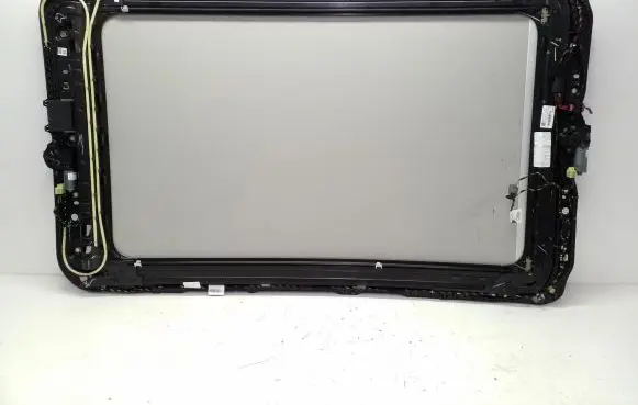 Volkswagen Tiguan Allspace Sunroof set 5NN877041 5NN877041F8Z5 3G9877795F