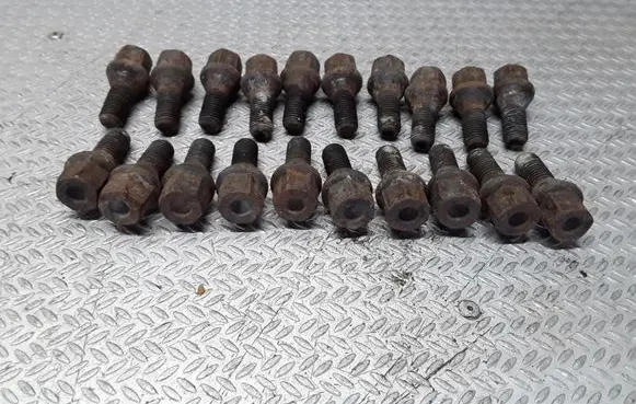 Opel Zafira A Nuts/bolts 