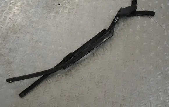 Mercedes-Benz CLS C218 X218 Front wiper blade arm RAMIONA5