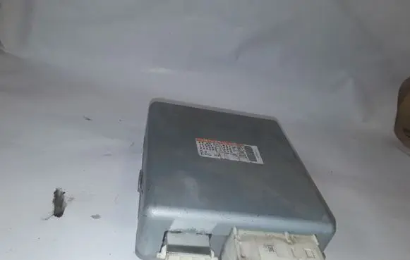 Toyota Avensis T270 Other control units/modules 2250000720