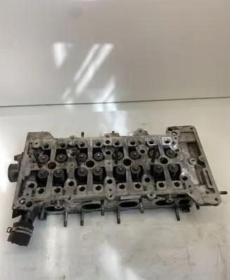 Opel Insignia A Engine head 55565815 A20DTH