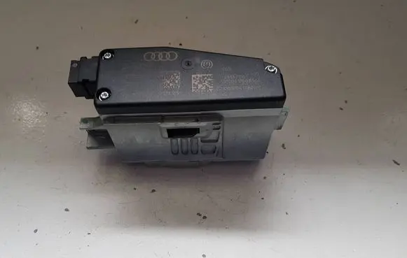 Audi A4 S4 B8 8K Steering wheel lock 8K0905852D