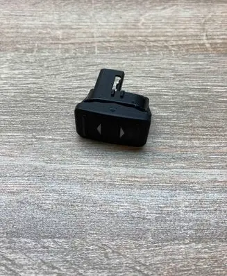 Ford S-MAX Electric window control switch 6M2T14529AD 23082009