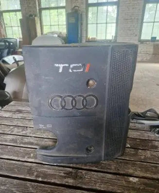 Audi A6 S6 C5 4B Engine cover (trim)