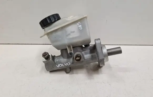 Volvo S80 Master brake cylinder 8646006