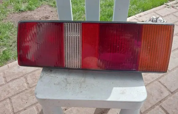 Ford Escort Rear/tail lights 81AG13N004BA