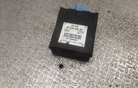 Citroen C4 Grand Picasso Alarm control unit/module 9663392880