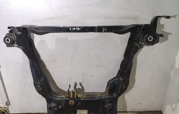 Volvo XC60 Front subframe 31329117