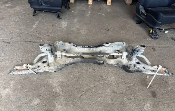 Skoda Octavia Mk3 (5E) Front subframe