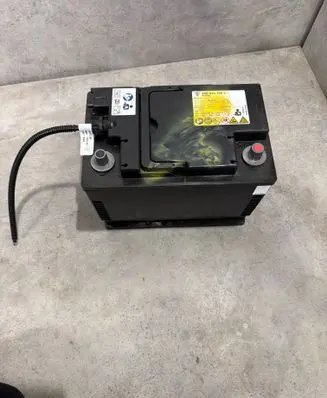 Porsche Cayenne (9Y0 9Y3) Car battery 9Y0915105L P019482
