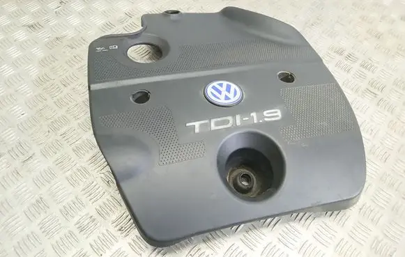 Volkswagen Golf IV Engine cover (trim) 038103935