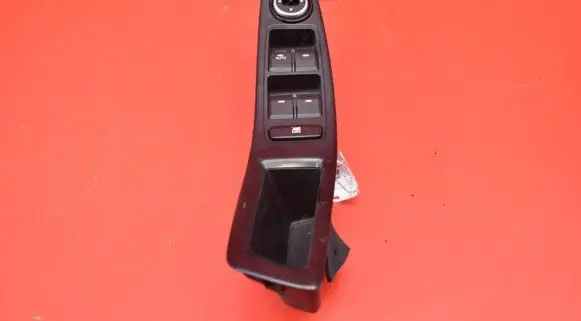 Hyundai i20 (GB IB) Electric window control switch 299131738
